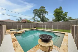 6918 Alderney Dr, Houston, TX 77055 - Photo 29