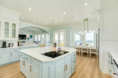 12207 Hershey Beach, Galveston, TX 77554 - Photo 7