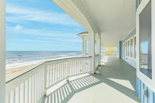 12207 Hershey Beach, Galveston, TX 77554 - Photo 5
