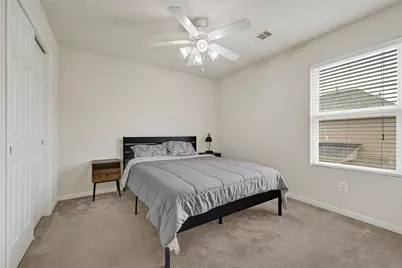 15826 Sheldon Ridge Way, Houston, TX 77044 - Photo 21