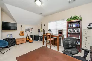 1446 Sherwood Park Cir, Houston, TX 77043 - Photo 35