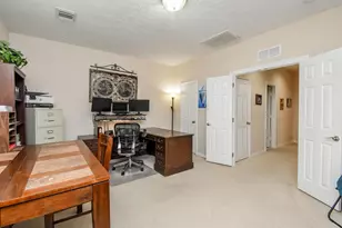 1446 Sherwood Park Cir, Houston, TX 77043 - Photo 37