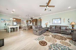 4210 Sandpiper, Galveston, TX 77554 - Photo 15