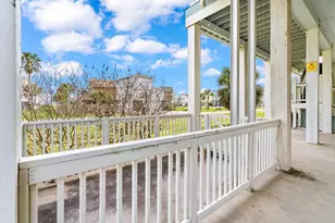 4210 Sandpiper, Galveston, TX 77554 - Photo 7