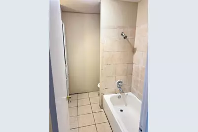 7818 Grove Ridge Drive, Houston, TX 77061 - Photo 7