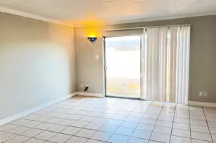 7818 Grove Ridge Dr, Houston, TX 77061 - Photo 3