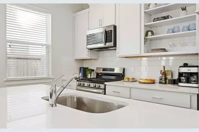 1013 Erin Street #A, Houston, TX 77009 - Photo 5