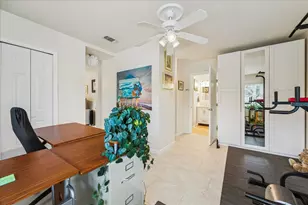 6 Cedar Lawn Cir, Galveston, TX 77551 - Photo 13