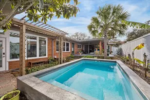 6 Cedar Lawn Cir, Galveston, TX 77551 - Photo 21