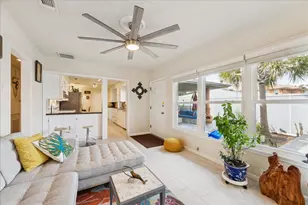 6 Cedar Lawn Cir, Galveston, TX 77551 - Photo 9