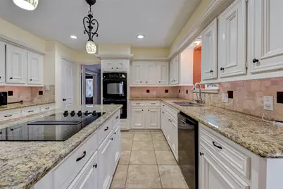 18310 Lake Oaks Drive, Spring, TX 77388 - Photo 13