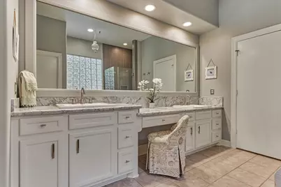 7 Clarion Ridge, The Woodlands, TX 77382 - Photo 13