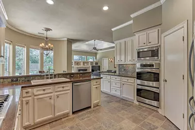 7 Clarion Ridge, The Woodlands, TX 77382 - Photo 17