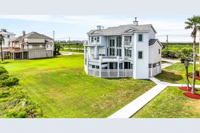 19039 E Kahala Drive, Galveston, TX 77554 - Photo 33