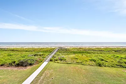 19039 E Kahala Drive, Galveston, TX 77554 - Photo 43