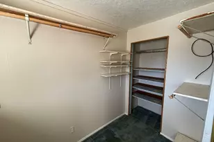 11018 Sharpview Dr, Houston, TX 77072 - Photo 9