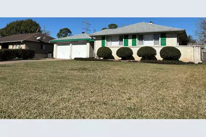 11018 Sharpview Drive, Houston, TX 77072 - Photo 13