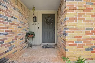 423 Merriweather St, Houston, TX 77598 - Photo 3