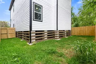 1319 E 35th St, Houston, TX 77022 - Photo 27