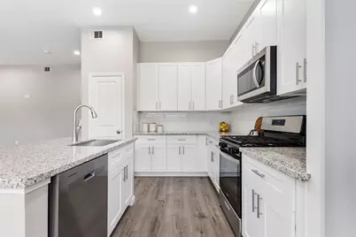 1319 E 35th Street, Houston, TX 77022 - Photo 1
