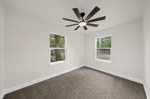 213 W Homan St, Baytown, TX 77520 - Photo 17