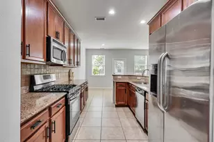 26 BowerBank Ct, Magnolia, TX 77354 - Photo 11