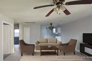 11919 Greenmesa Dr, Houston, TX 77044 - Photo 3