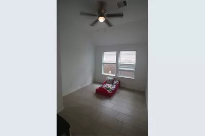 21506 Wellsford Glen Drive, Katy, TX 77449 - Photo 9
