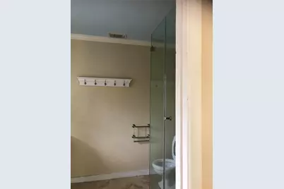 8615 Ferris Drive, Houston, TX 77096 - Photo 9
