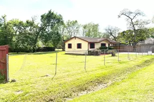 8318 Nyssa St, Houston, TX 77078 - Photo 7