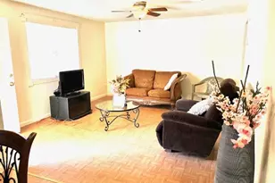 8318 Nyssa St, Houston, TX 77078 - Photo 5