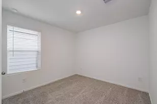 4804 Peanut Butter and Jelly Dr, Houston, TX 77048 - Photo 17