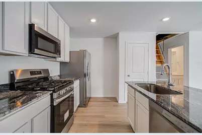 4804 Peanut Butter and Jelly Drive, Houston, TX 77048 - Photo 5