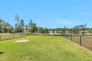 223 Shoreview Dr, Conroe, TX 77303 - Photo 37