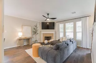 19 Powers Bend Wy, The Woodlands, TX 77382 - Photo 9