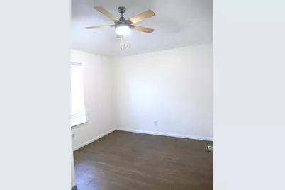 16327 Bettong Court, Sugar Land, TX 77498 - Photo 15