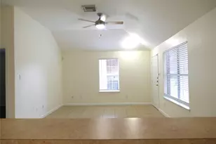 16327 Bettong Ct, Sugar Land, TX 77498 - Photo 3