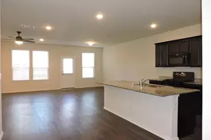 4022 Timber Sapp Dr, Conroe, TX 77304 - Photo 11