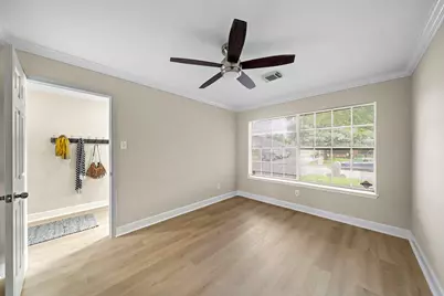 10519 Berclair Drive, Houston, TX 77038 - Photo 13