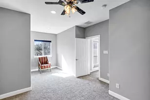 1412 Cabot Lakes Dr, League City, TX 77573 - Photo 33