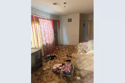 5651 McCormick Street, Houston, TX 77023 - Photo 11