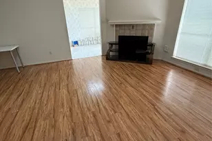 13319 Rosstown Dr, Sugar Land, TX 77478 - Photo 7