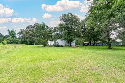 185 Rayon W, Livingston, TX 77351 - Photo 9