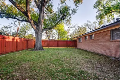 12331 Atwell Drive, Houston, TX 77035 - Photo 33