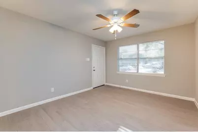 12331 Atwell Drive, Houston, TX 77035 - Photo 5