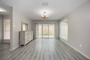 13010 Worthington St, Sugar Land, TX 77478 - Photo 3