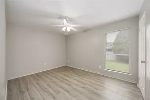 13010 Worthington St, Sugar Land, TX 77478 - Photo 17