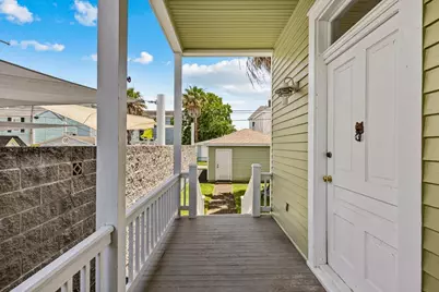 1419 Mechanic Street, Galveston, TX 77550 - Photo 13