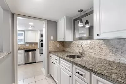 24610 Green Moss Drive, Houston, TX 77336 - Photo 19