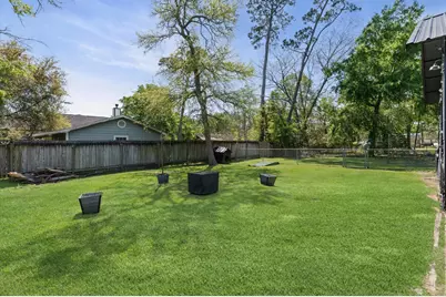 10002 Twisted Oak, Baytown, TX 77521 - Photo 25
